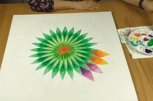 Mandala malen bunt